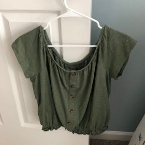 Mudd Scrunched Bottom Short Sleeved Blouse